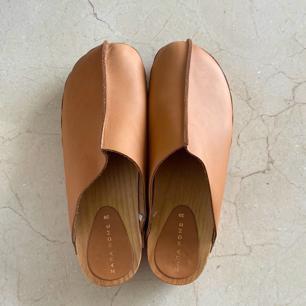 Zara Clogs